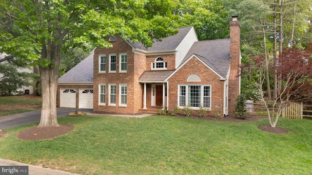 2989 FRANKLIN OAKS DR, Herndon, VA 20171
