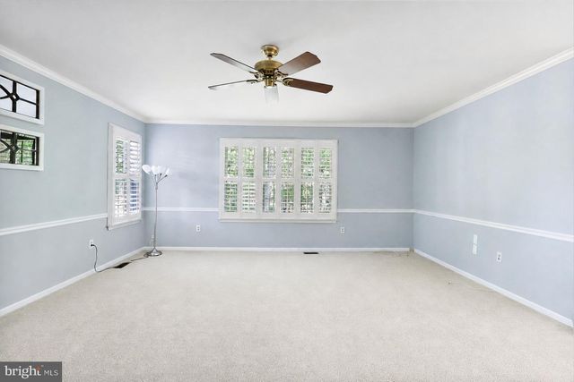 2989 FRANKLIN OAKS DR, Herndon, VA 20171