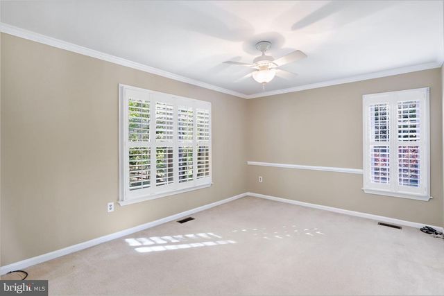 2989 FRANKLIN OAKS DR, Herndon, VA 20171