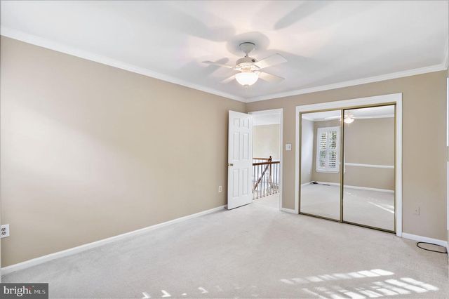 2989 FRANKLIN OAKS DR, Herndon, VA 20171