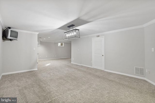 2989 FRANKLIN OAKS DR, Herndon, VA 20171