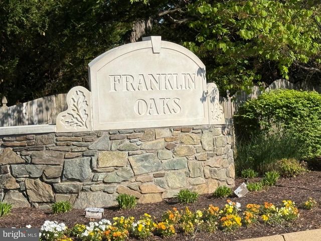 2989 FRANKLIN OAKS DR, Herndon, VA 20171