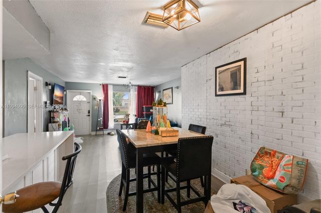 1000 NW 23rd Ter, Pompano Beach, FL 33069