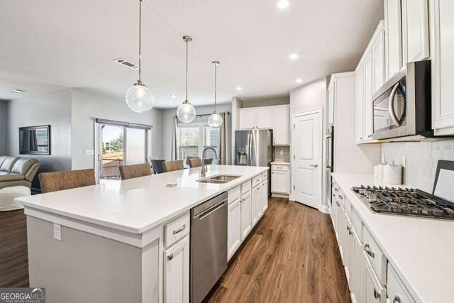 1114 Hibiscus Way SW, Mableton, GA 30126