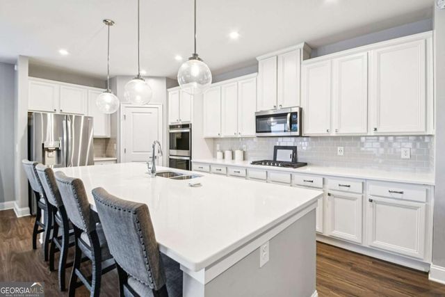 1114 Hibiscus Way SW, Mableton, GA 30126