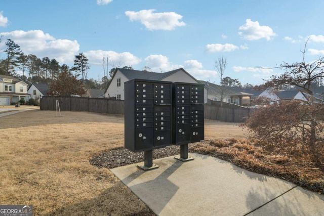 1114 Hibiscus Way SW, Mableton, GA 30126