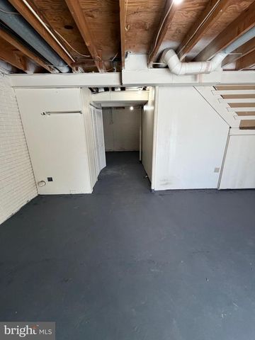 1243 PEGGY DR, Hummelstown, PA 17036