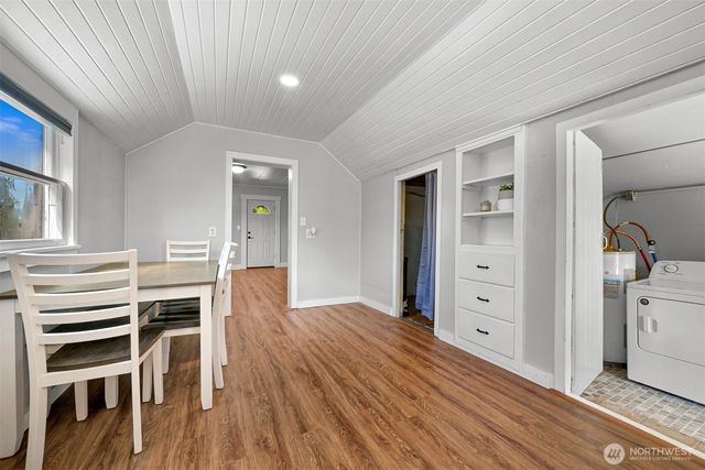 504 W 1st Street, Nooksack, WA 98276