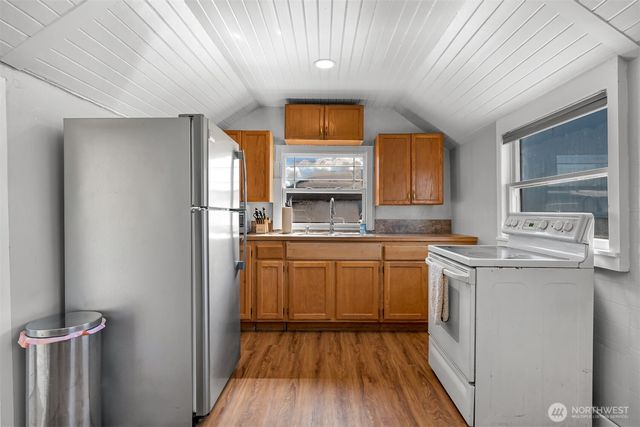 504 W 1st Street, Nooksack, WA 98276
