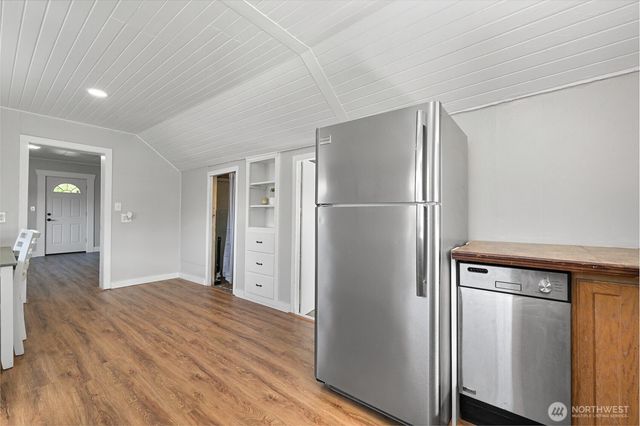 504 W 1st Street, Nooksack, WA 98276