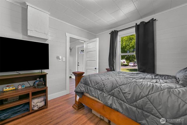 504 W 1st Street, Nooksack, WA 98276
