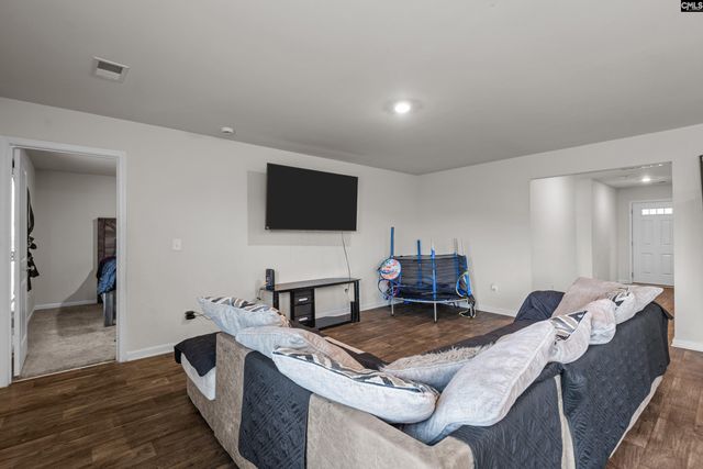 811 Nilo Farms Way, Gaston, SC 29053