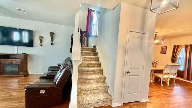 18309 Windtree LN, Elgin, TX 78621
