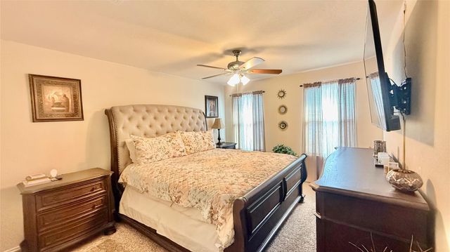 18309 Windtree LN, Elgin, TX 78621