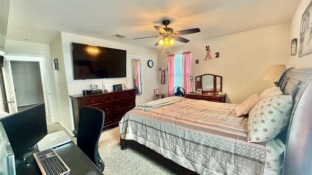 18309 Windtree LN, Elgin, TX 78621