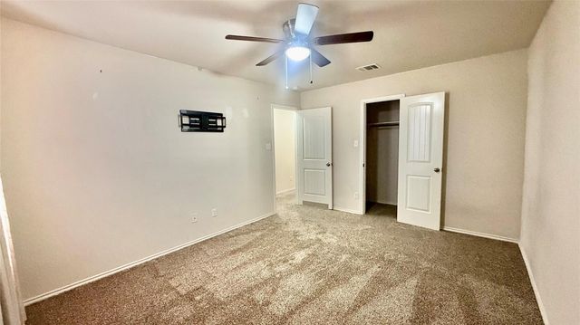 18309 Windtree LN, Elgin, TX 78621