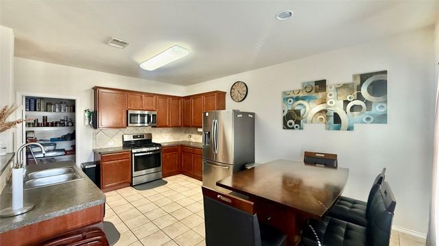 18309 Windtree LN, Elgin, TX 78621