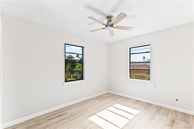 712 S 24th Street S, Mcallen, TX 78501