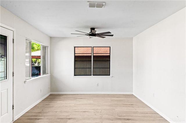 712 S 24th Street S, Mcallen, TX 78501