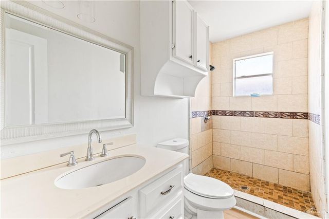 712 S 24th Street S, Mcallen, TX 78501