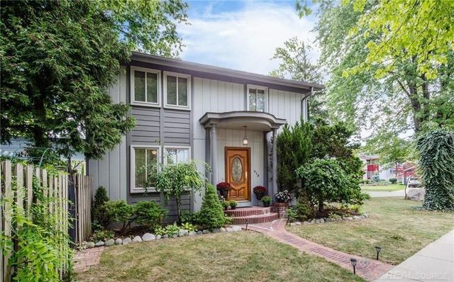 615 Davis Avenue, Birmingham, MI 48009