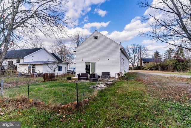 1323 CHURCH STREET ST, Carlisle, PA 17015