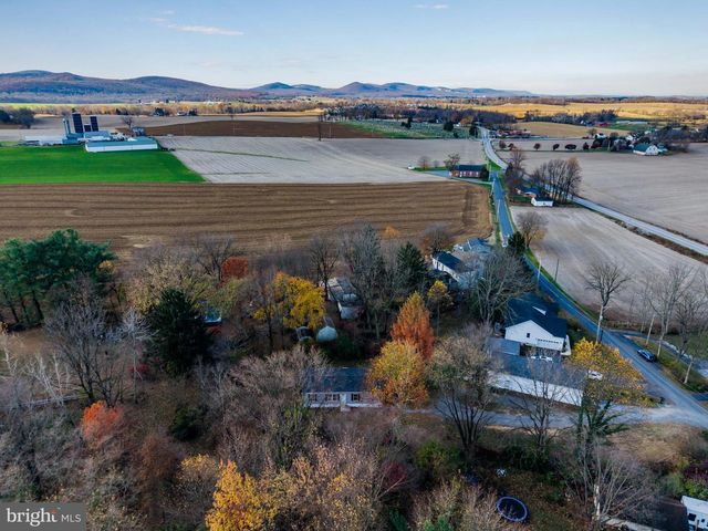 1323 CHURCH STREET ST, Carlisle, PA 17015