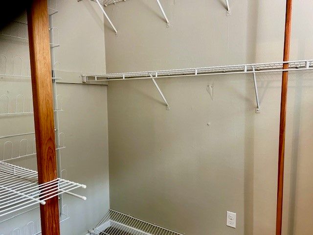 5100 5th Ave 301, Shadyside, PA 15232