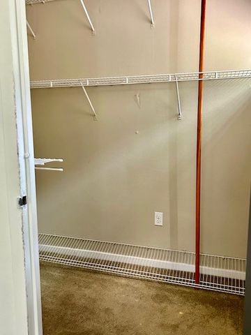 5100 5th Ave 301, Shadyside, PA 15232