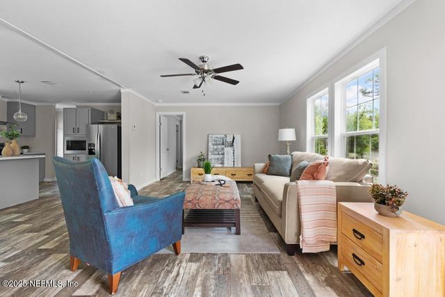 5340 JACARANDA Avenue, Middleburg, FL 32068