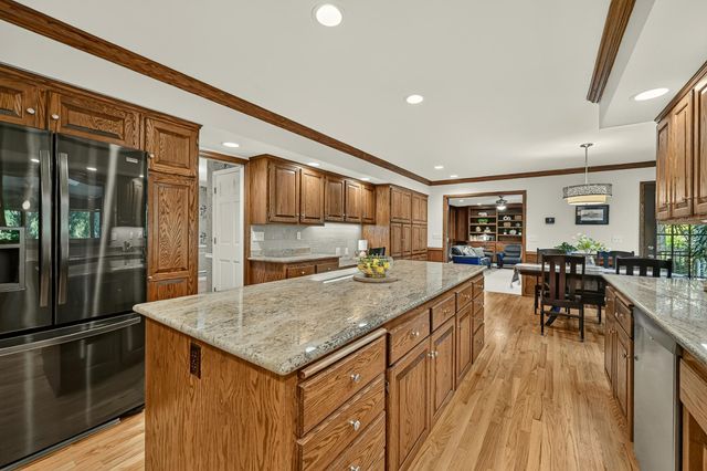 2565 Northridge Lane NE, Rochester, MN 55906