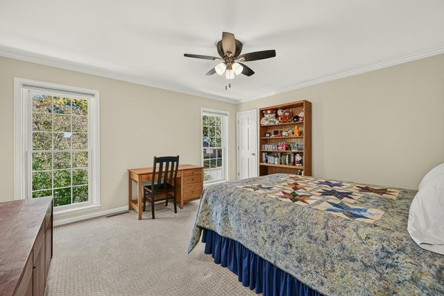 2565 Northridge Lane NE, Rochester, MN 55906