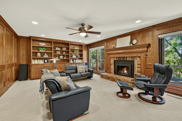 2565 Northridge Lane NE, Rochester, MN 55906