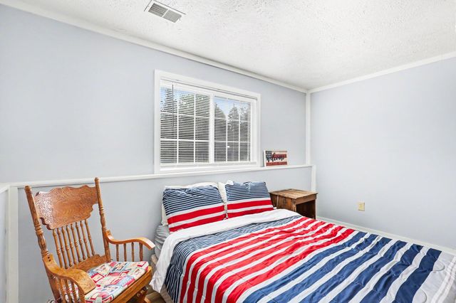 1270 Holiday Street, Muskegon, MI 49442