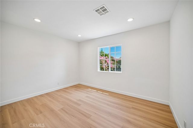 7419 Gaviota Avenue, Van Nuys, CA 91406