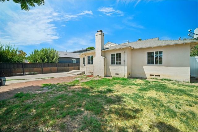 7419 Gaviota Avenue, Van Nuys, CA 91406