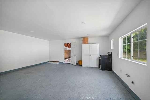 7419 Gaviota Avenue, Van Nuys, CA 91406