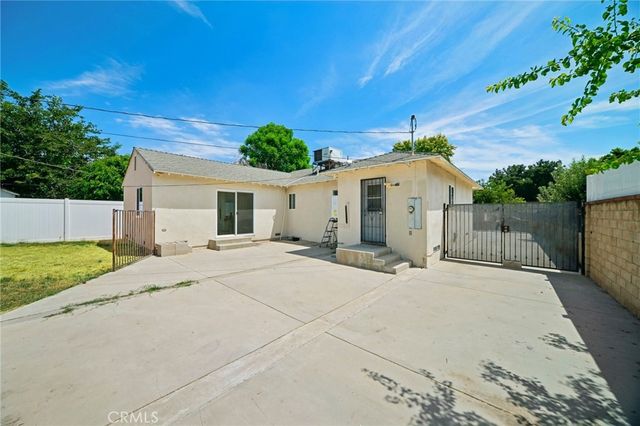 7419 Gaviota Avenue, Van Nuys, CA 91406