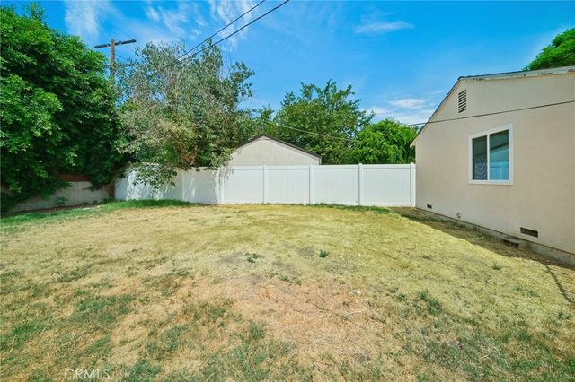 7419 Gaviota Avenue, Van Nuys, CA 91406