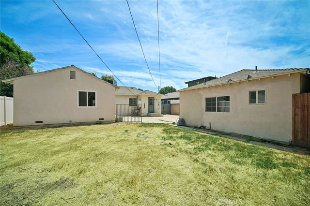 7419 Gaviota Avenue, Van Nuys, CA 91406