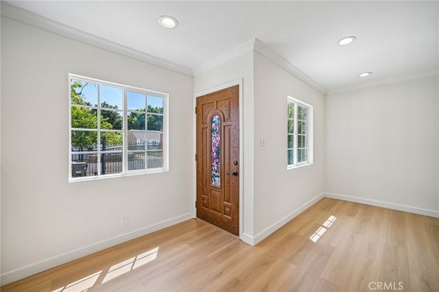 7419 Gaviota Avenue, Van Nuys, CA 91406
