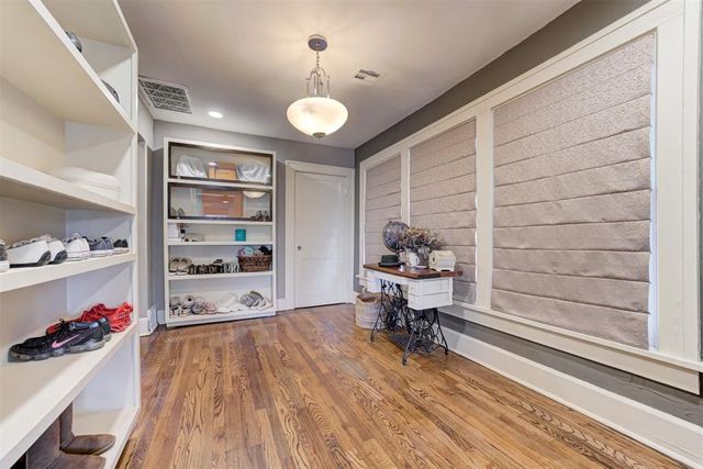 930 NW 17th Street, Oklahoma City, OK 73106