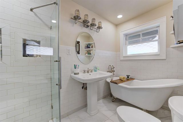 930 NW 17th Street, Oklahoma City, OK 73106