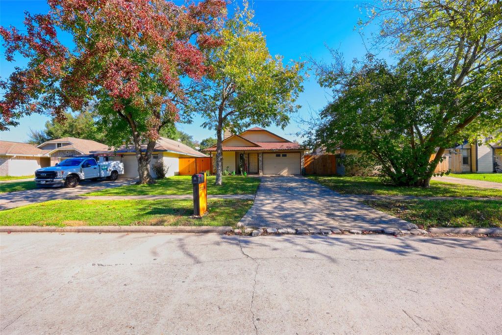 23330 Prairie Bird Drive, Spring, TX 77373