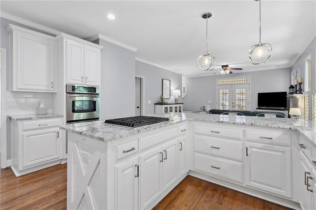 2135 Whittingham Court, Roswell, GA 30075