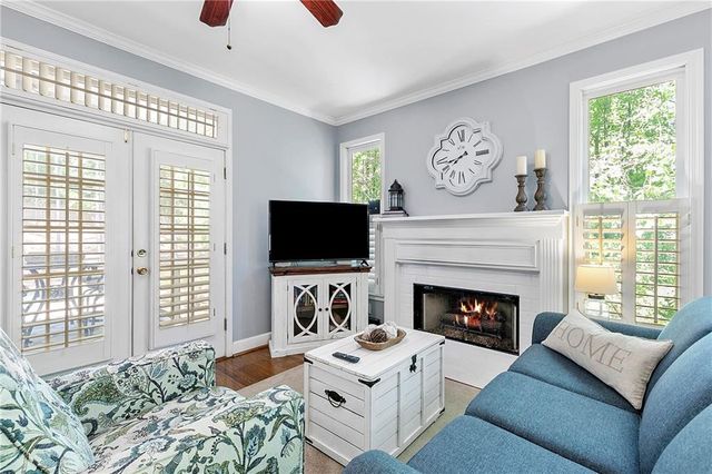 2135 Whittingham Court, Roswell, GA 30075