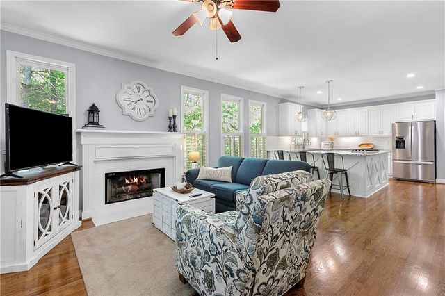 2135 Whittingham Court, Roswell, GA 30075