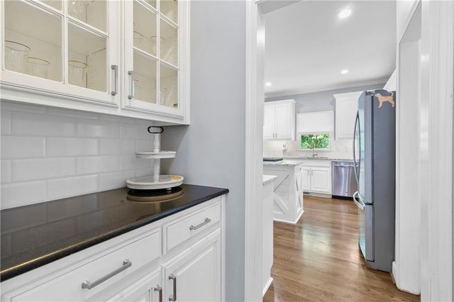 2135 Whittingham Court, Roswell, GA 30075