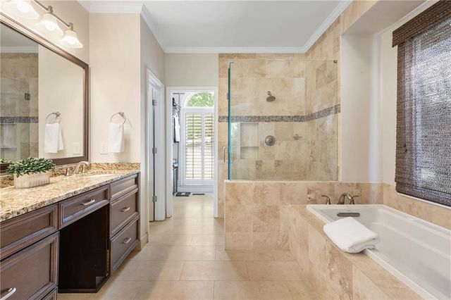 2135 Whittingham Court, Roswell, GA 30075