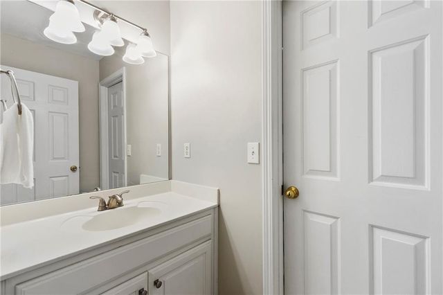 2135 Whittingham Court, Roswell, GA 30075